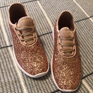 “Forever” running shoes ROSE GOLD